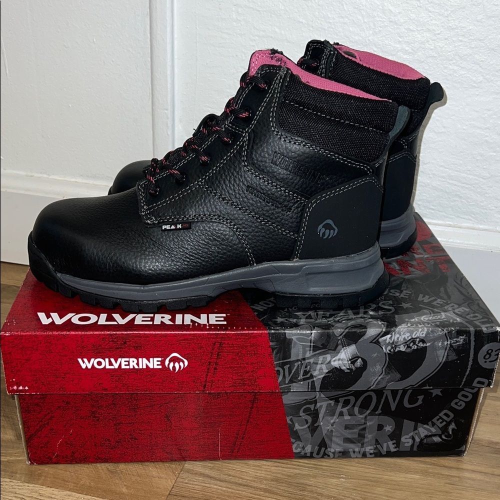 NWT Wolverine Women's Waterproof Black and Pink Combat Work Boots. Size 8.